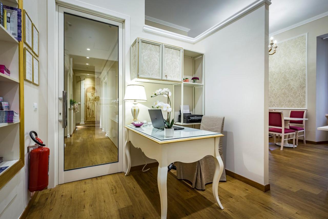 B&B La Terrazza Sul Duomo ฟลอเรนซ์ ภายนอก รูปภาพ